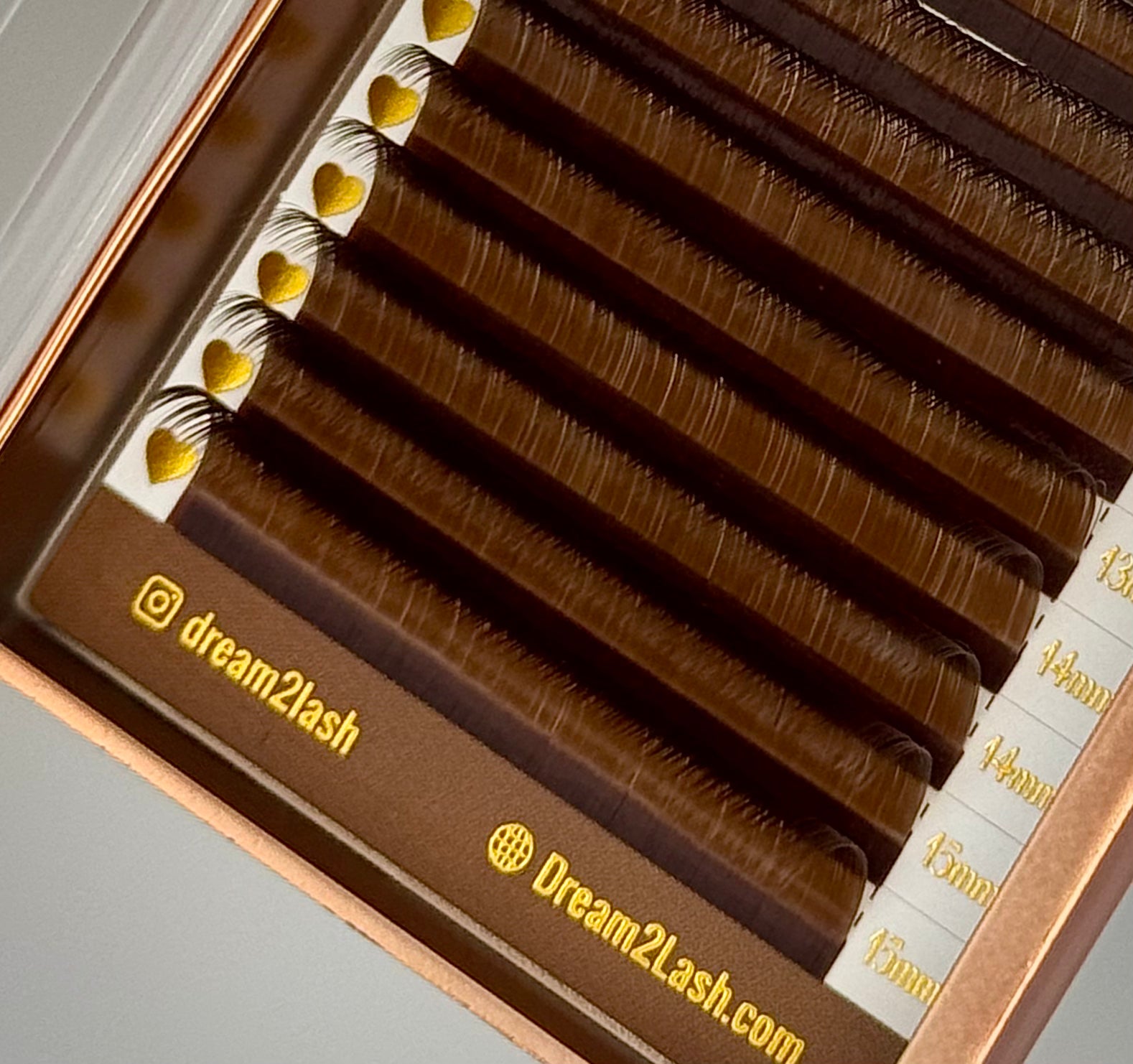 DREAM COLLECTION — ELITE BROWN